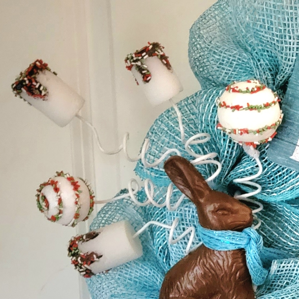 Easter Bunny Wreath Faux Chocolate Rabbit - Picture 7 of 9